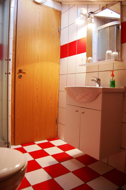 Apartments Setka Кърк Стая снимка