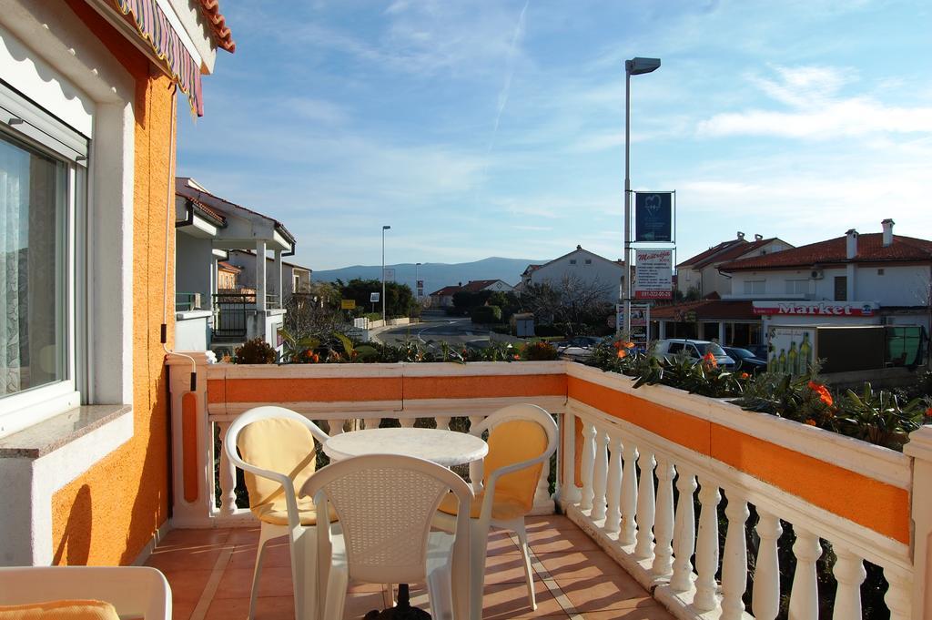 Apartments Setka Кърк Стая снимка